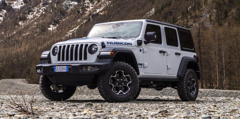 Jeep-standing-In-mountain-area